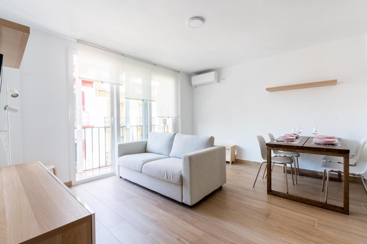 Holi-Rent Pureza Lägenhet Sevilla Exteriör bild